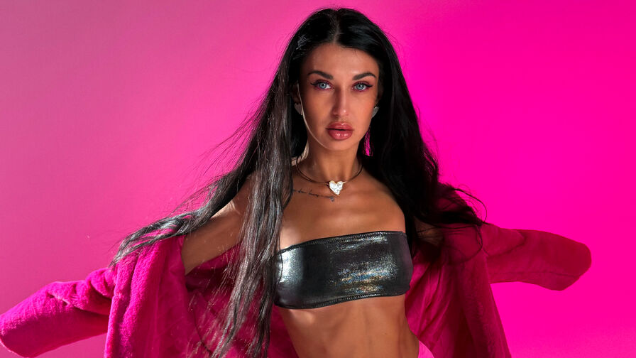 Discover AriannaCruise VIP show