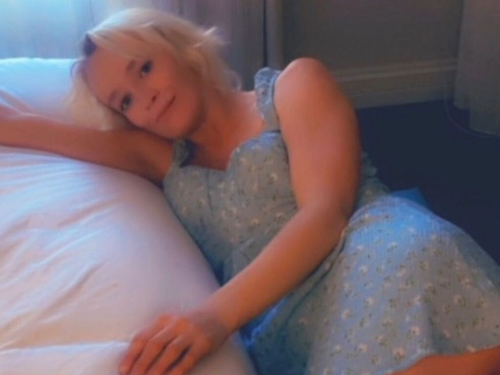 AbbeyLynne live performer profile picture