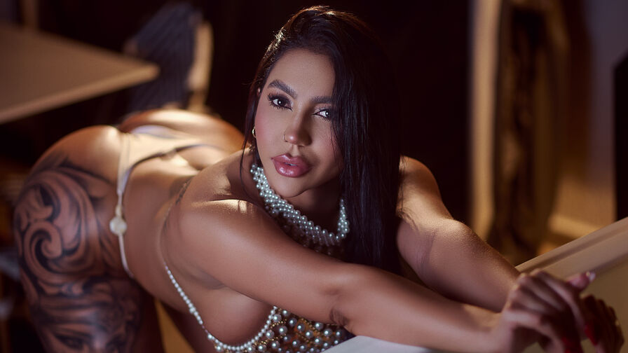 Watch OrianaRossy live on Japannudes