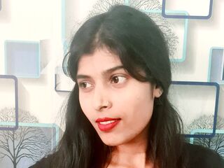 LeilaGrin 1-on-1 live cam shows