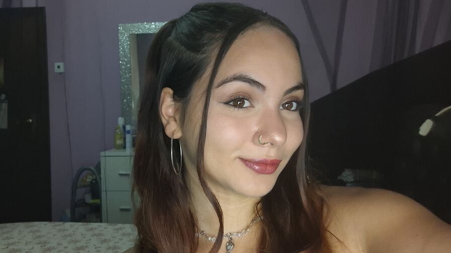 LovlyArtemis