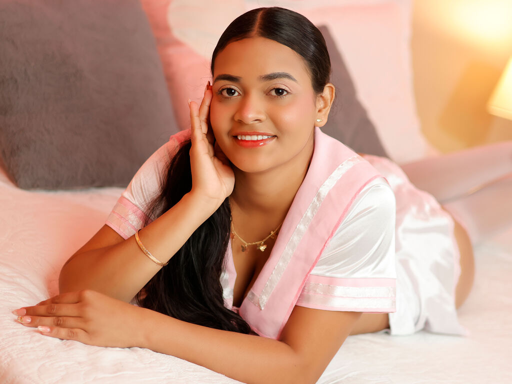 ZariRiley – webcam model profile photo