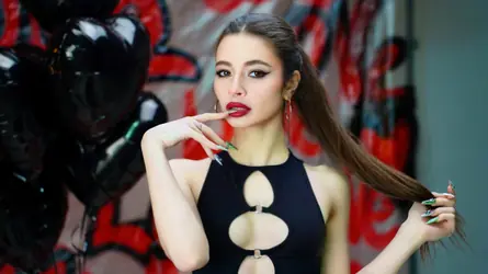 AmeliaFlares's chat room