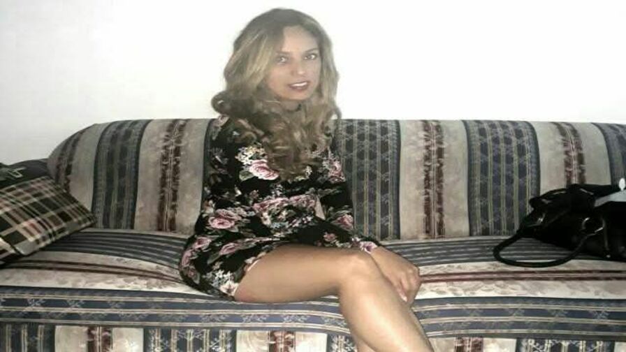 EvelynMoorev
