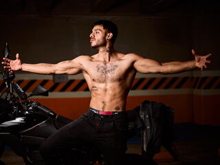 free video chat JuanBlade