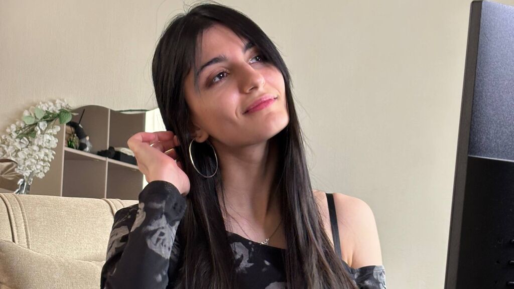 Watch BreeHennecke from LiveJasmin on GirlsOfJasmin