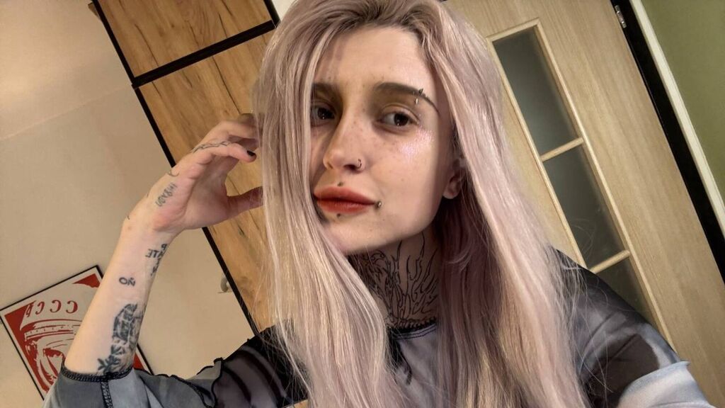 NaomieMoon's profile from Jasmin at GirlsOfJasmin'