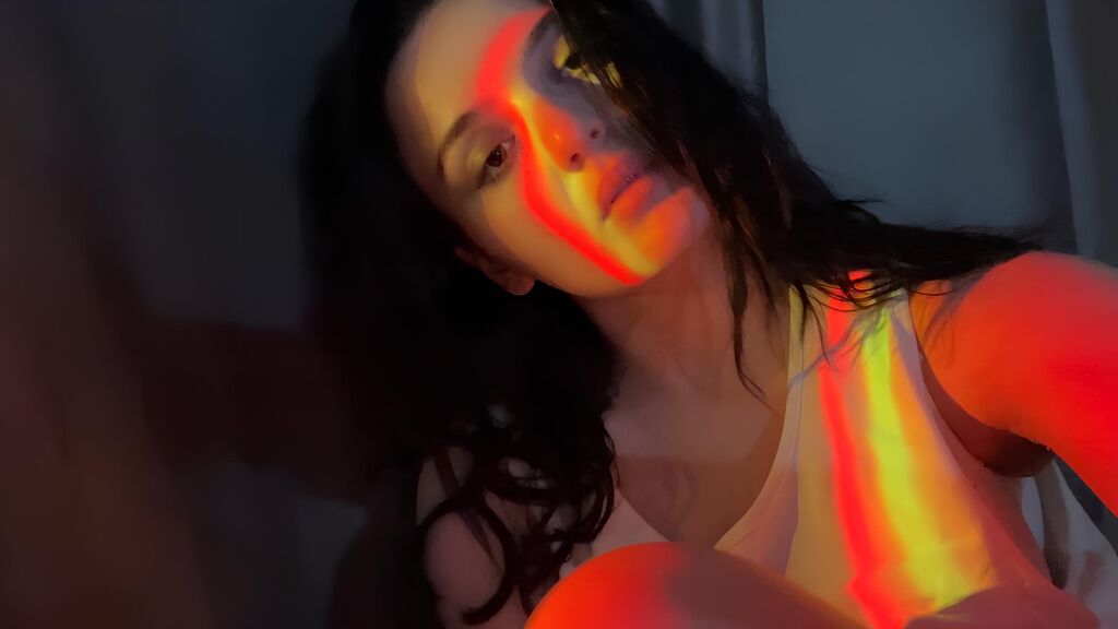 Watch AikoSchelb live on cam at LiveJasmin