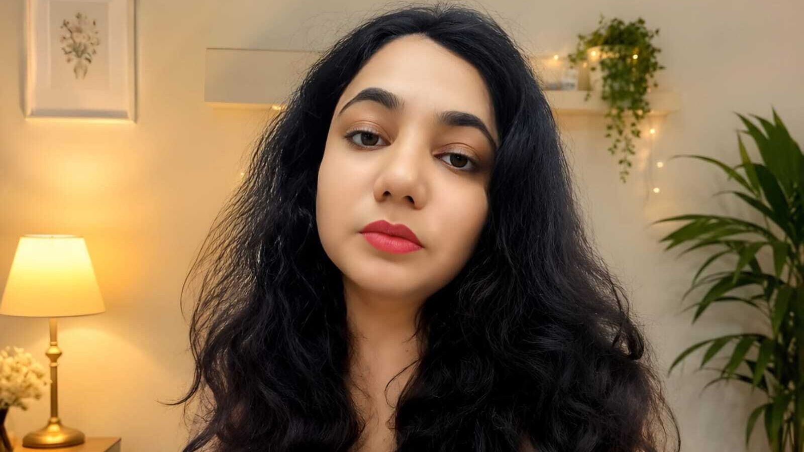 KiaraNyx erotic portrait