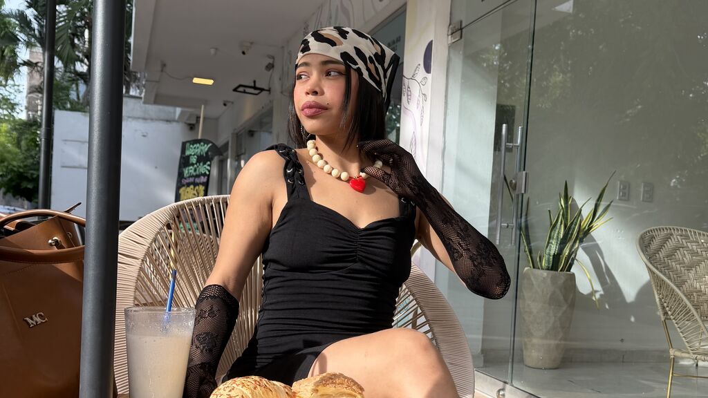 DarlaDanger cover