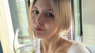 LerianaMakmillan 