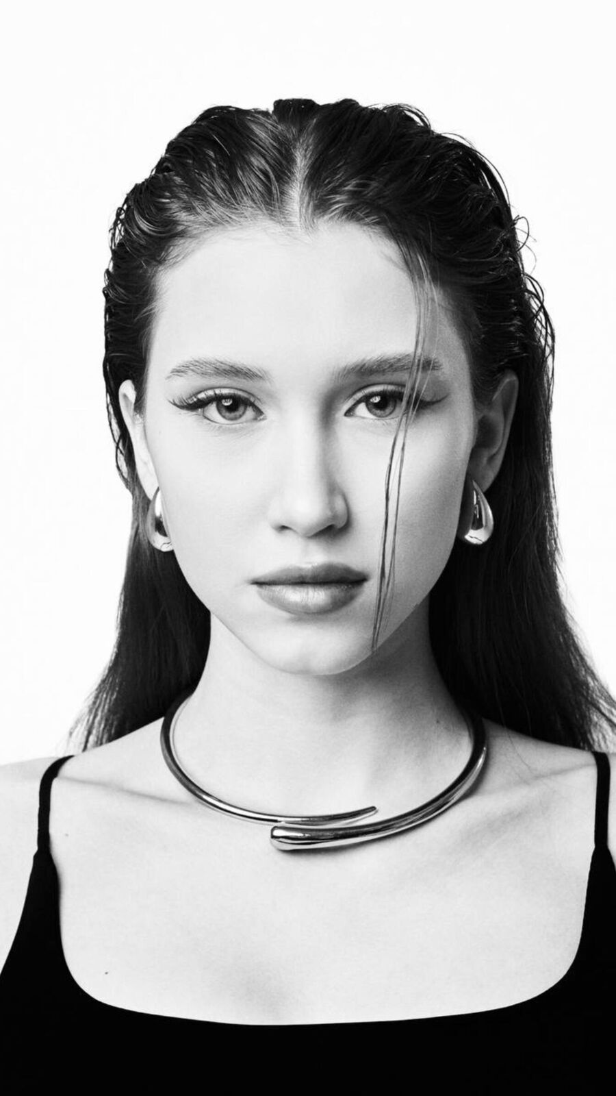 AmelinaBrauberg erotic portrait