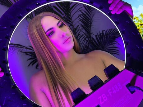 Chat with SophiaVasco