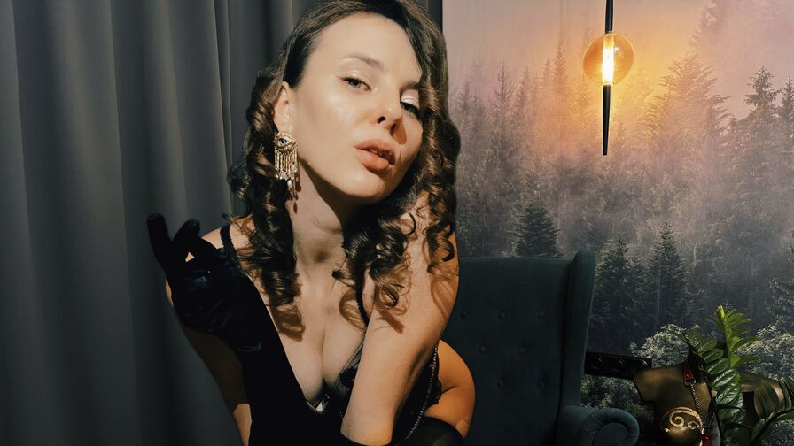 AlyceCox's live cam