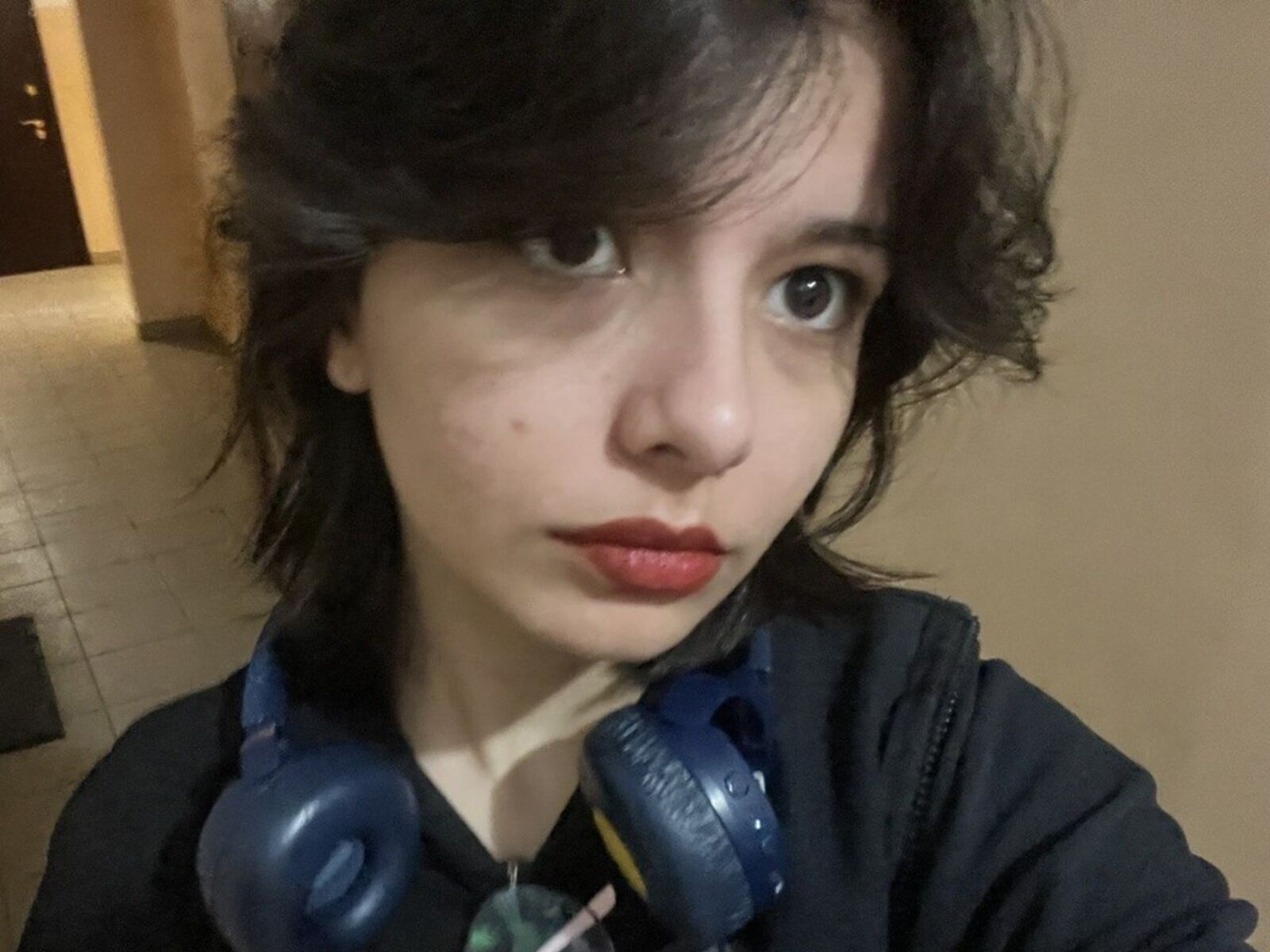 Live cam for MerilynLutchman