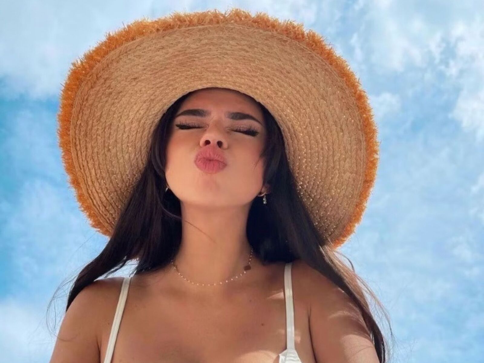 Live cam for AmelyGiraldo