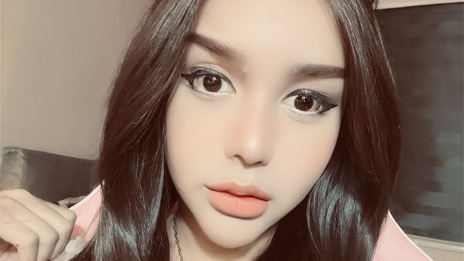 AlexaOsawa erotic portrait