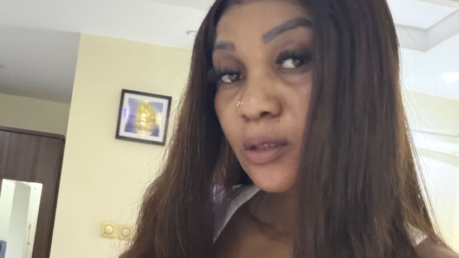 Watch IvanaDiasy live on The Edge Private