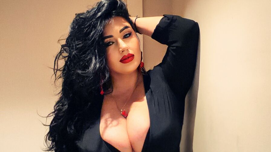 AdiraMaeven webcam show