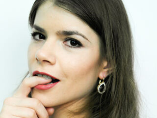 flirt chat room AdisonBeth