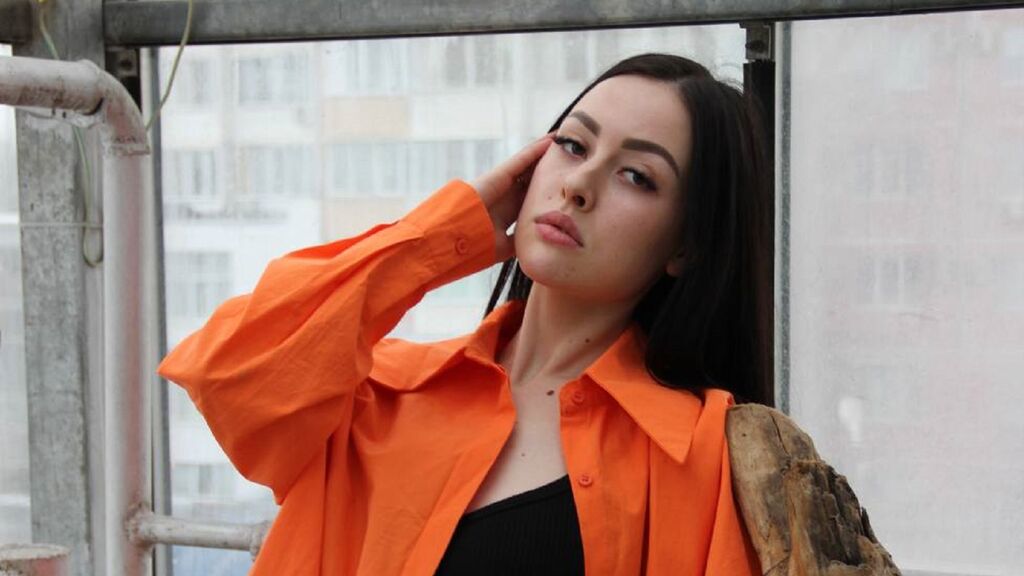 MaddyRouge's profile from Jasmin at GirlsOfJasmin'