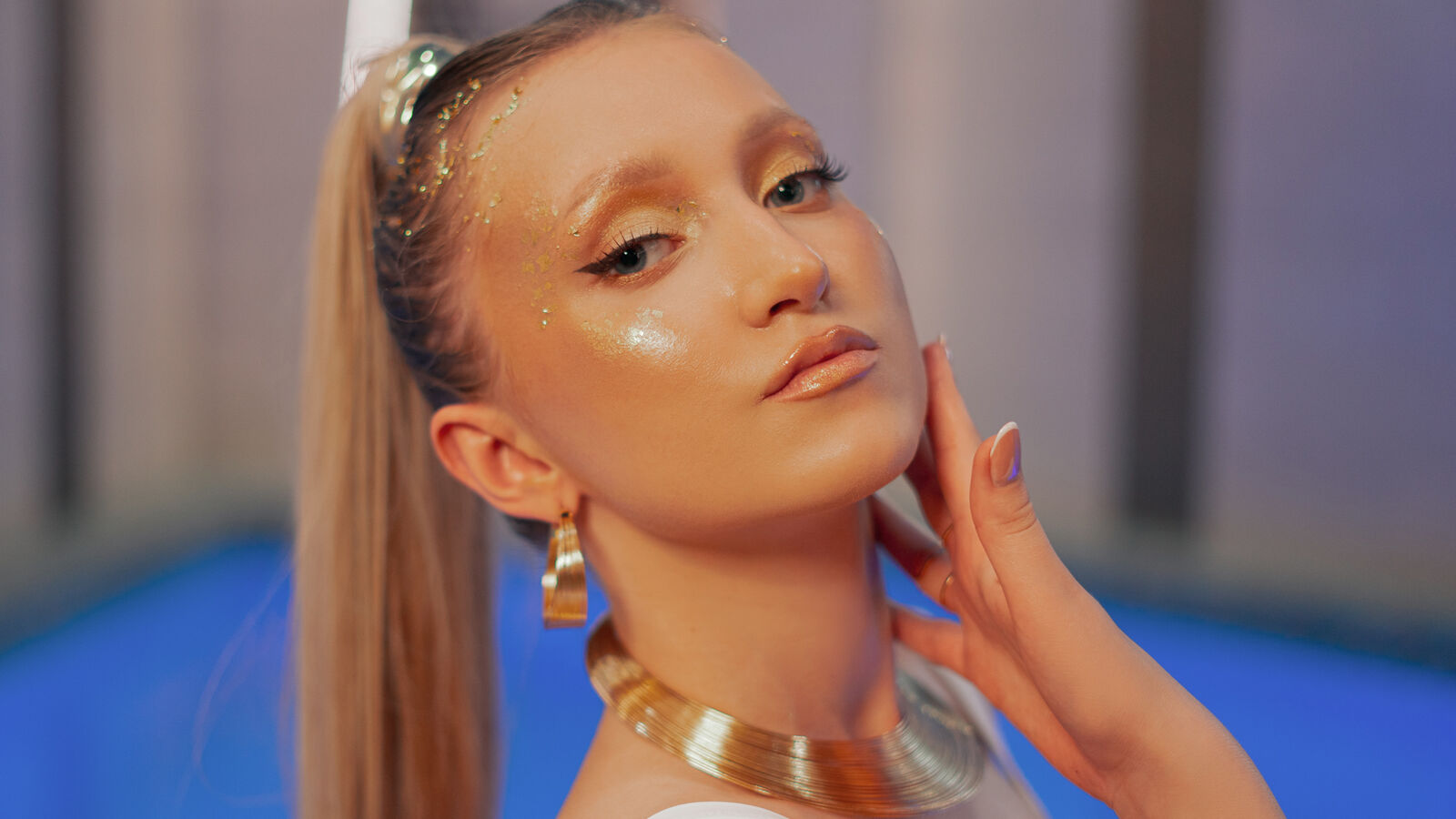 MiaCartie erotic portrait