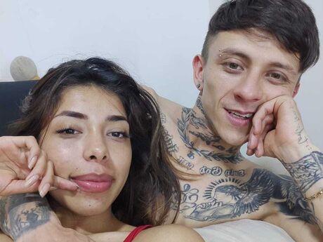 Chat with AronAndKate