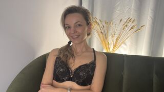 Kostenlos Nackt MarryAmins