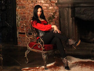 VeronicaBergman is a webcam model from Russia age 35