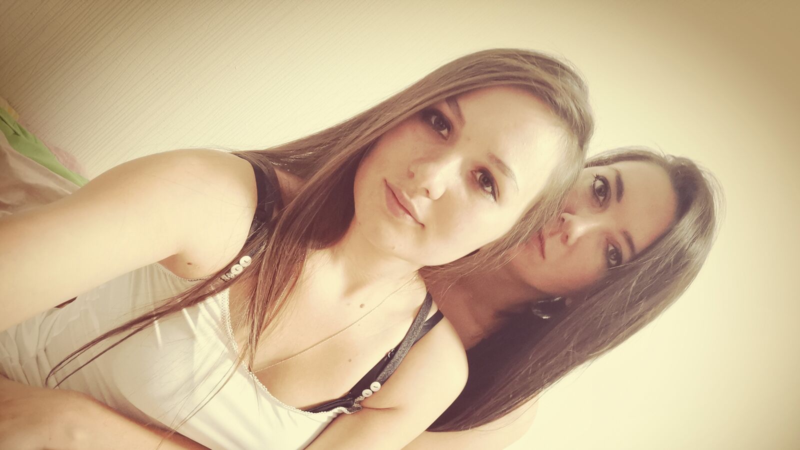 AnyAndAmy erotic portrait