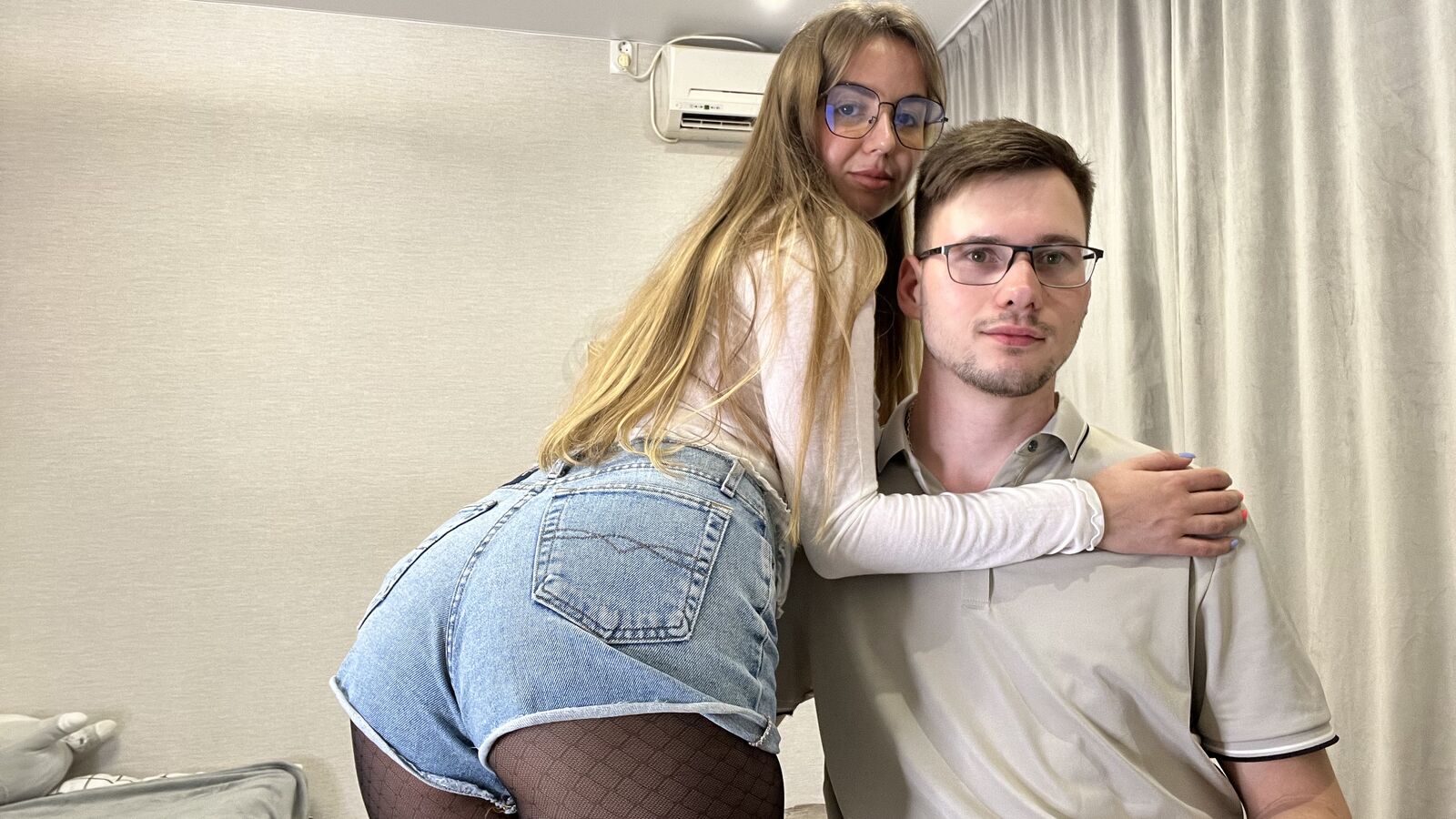 PashaAndMila erotic portrait