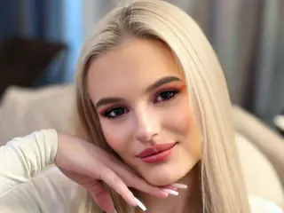 Show privé avec LeaLamours