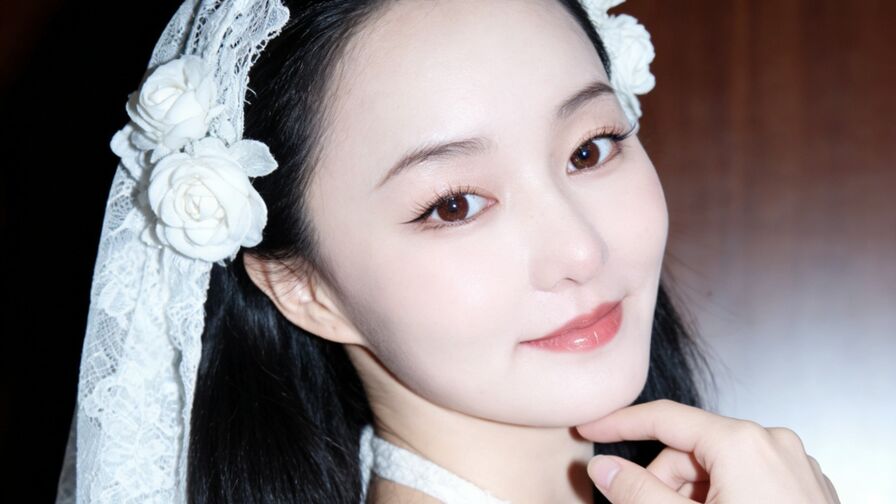 Chat With JiangHuihui Now