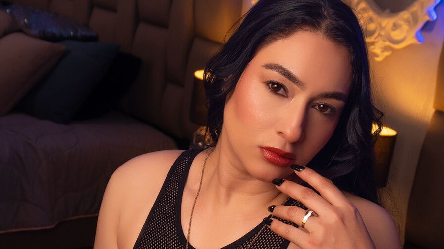 See GenesisVega’s Cam Show Now