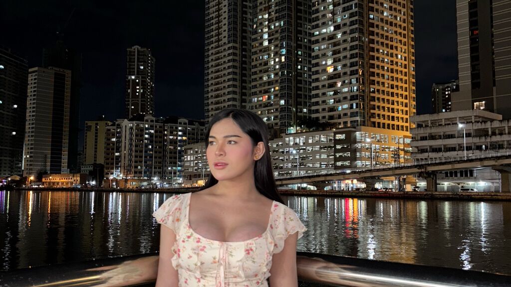 KatalunaSmiths live cam model at LiveJasmin