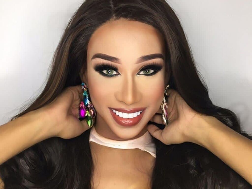 SofiaMacosta Nackt