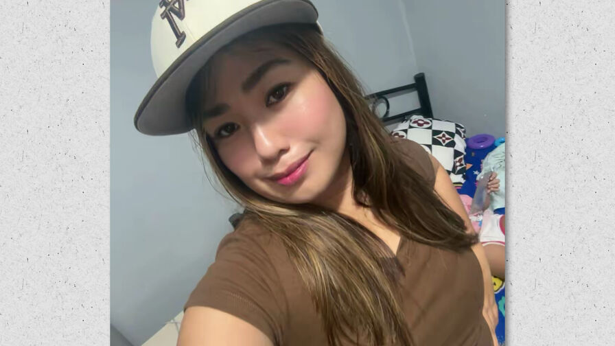 MarianahLyn – Female | Love Meet 8