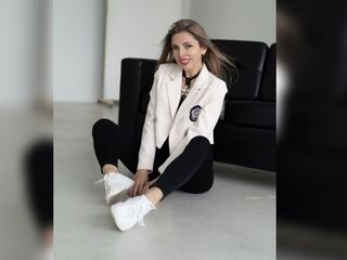 TishaAllure Live Cam Model