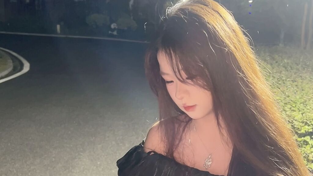 DianaCorall Live Chat on LiveJasmin