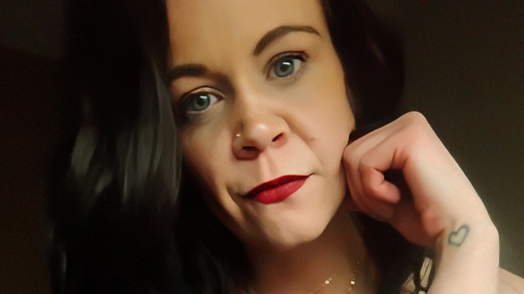 Ainsleytaylor cover
