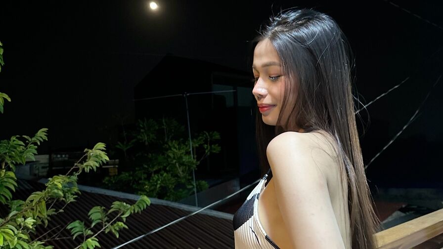 Free Naked BellaSean
