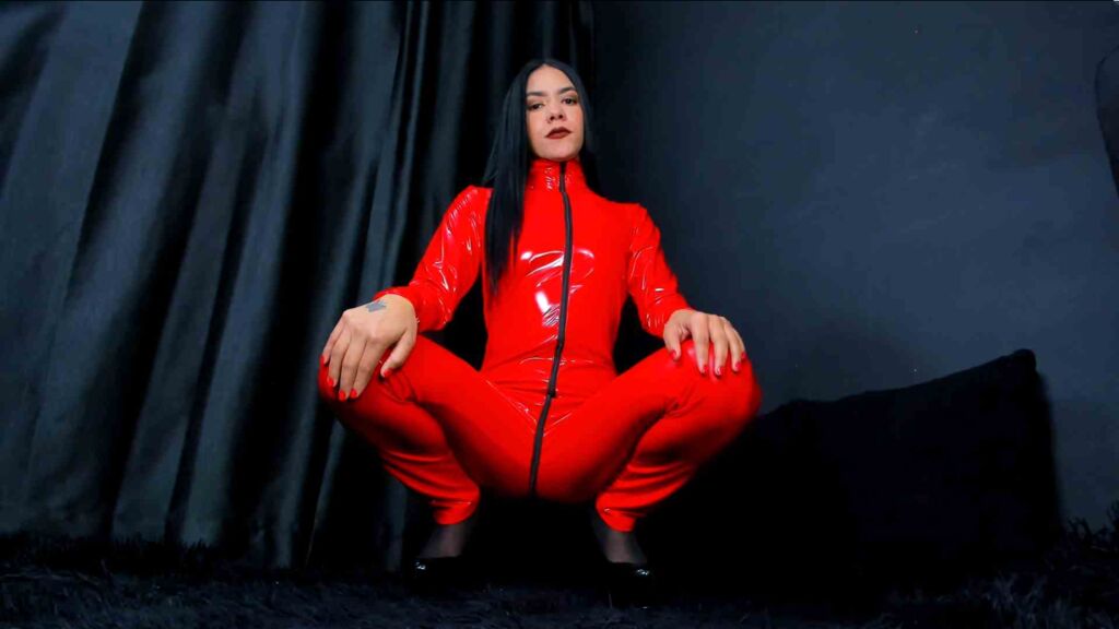 ThaleiaStone live cam model at LiveJasmin