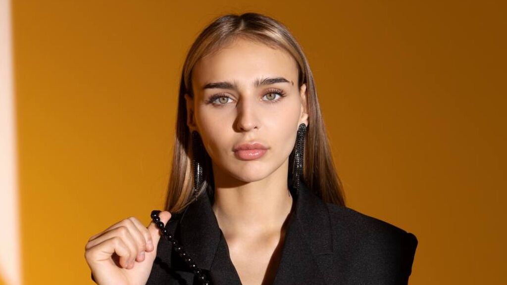 ElswythCordery online on GirlsOfJasmin