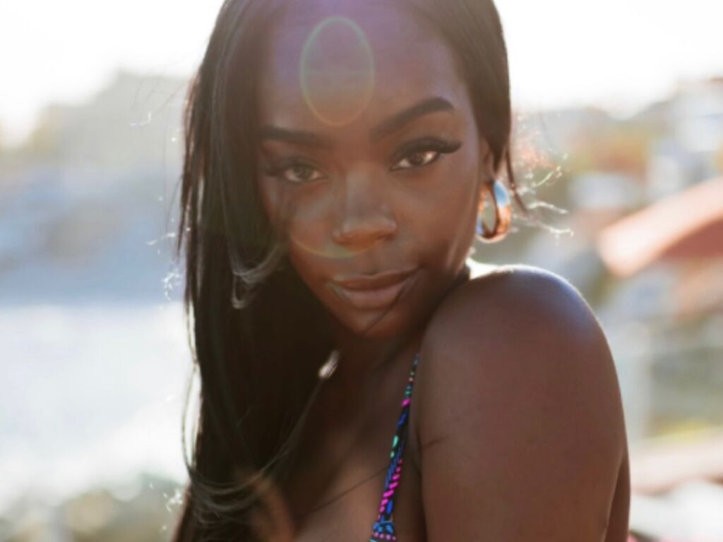 LylaJones Profile Image