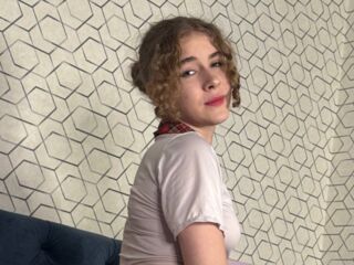 AnnaMartt Porn Show