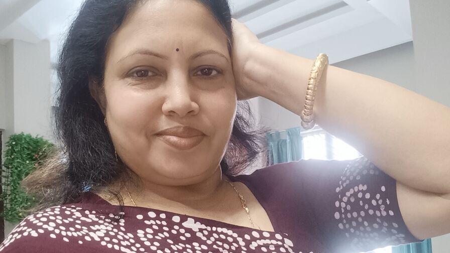 ManishaJi – Female | VIP Calls Girls