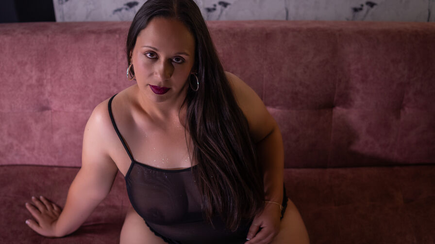 CinthiaBouyir's live cam
