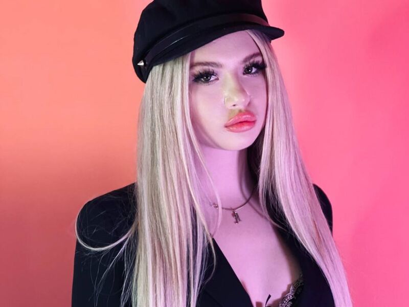 KisaWest