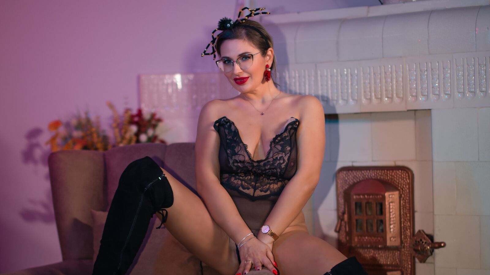CaroJhones erotic portrait