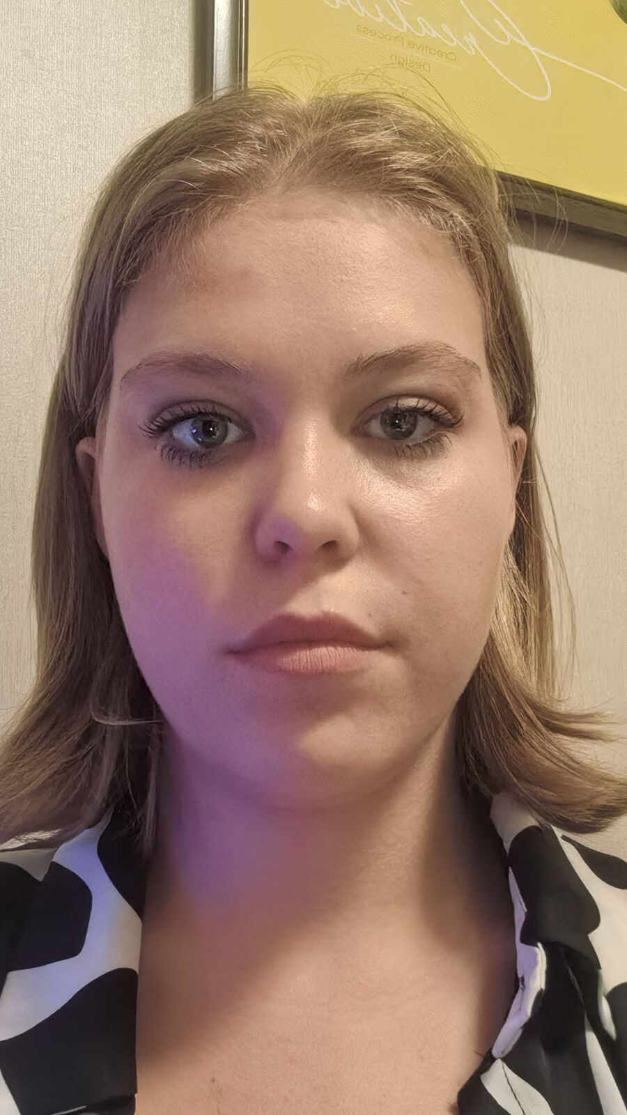 SaturninaLeavitt glamour portrait